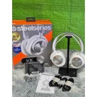 ราคา SteelSeries Arctis Nova Pro Wireless สีขาว (ศูนย์ไทย) สำหรับ PlayStation และ PC สภาพดีมาก อายุใช้งานเพียง 6 เดือน ใช้งาน (41311718347)