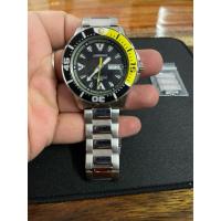 ราคา นาฬิกามือสองวินเทจ ยี่ห้อ J.SPRING BEB043 ระบบ AUTOMATIC กันน้ำ 100 M ของแท้ หายาก สภาพดีมาก ใส่ไม่กี่ครั้งครับ (25106877063)