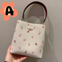 ราคา พร้อมส่ง⭐️กระเป๋าถังCOACH ⭐️ (13421659953)