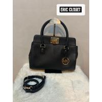 ราคา MK Leather Large Astrid Satchel (ของแท้ authentic) (28009077628)