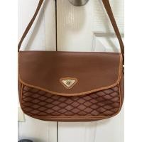 ราคา renomaแท้หนังแคนวาส สภาพสวยตำหนิรูปสุดท้าย (44353614879)