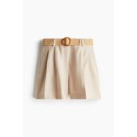 ราคา H&M(เอชแอนด์เอ็ม) กางเกงขาสั้นแบบมีสายรัด ผู้หญิง 1276138_1 (42652152462)