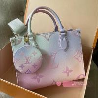 ราคา กระเป๋าสะพายข้างมือสอง louis vuitton onthego sizeเล็ก สไตล์เรโทร พร้อมส่งฟรี (42120301560)