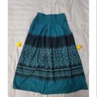 ราคา กระโปรงลายผ้าไทย มือสอง (2852271624)