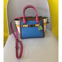 ราคา กระเป๋า coach carryall swagger 20 rainbow (3513394418)