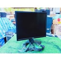 ราคา จอคอมพิวเตอร์ 17นิ้ว LCD สแควร์มือ2สวยๆ (8315185777)
