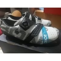 ราคา รองเท้าเสือหมอบ Bont Riot+ 44.5A พื้นยาว 28cm ของใหม่ กล่องอยู่ครบ (9867904031)