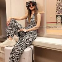 ราคา Zebra infinity jumpsuit+หมวกbucket (6859858713)