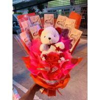 ราคา ‍❄️_ช่อหมีชมพูดอกไม้ใส่แบงค์ได้ 10 ใบใส่ได้แบงค์ 20 ถึงแบงค์พันค่ะ (29959030136)