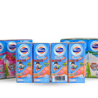 ราคา นมโฟร์โมสต์ UHT 180มล. แพ็ค4กล่อง โอเมก้า 369 รสจืด ,รสหวาน ,สตอเบอร์รี่ (29340467889)