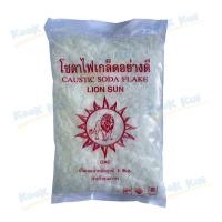 ราคา โซดาไฟ 1กิโลกรัม ตราสิงห์ [ขนาด 1000g]โซดาไฟเกล็ด โซดาไฟผง แก้ปัญหาส้วมตัน ท่อตัน ขจัดท่อตัน ขจัดสิ่งอุดตัน เศษอาหาร (29224367759)