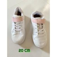 ราคา Fila - รองเท้าผ้าใบเด็กผู้หญิงมือสองของแท้ สามารถใส่เป็นรองเท้ากีฬา วิ่งได้ (23462073370)