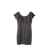 ราคา เดรสสีดำคอปาด (391459409)