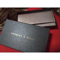 ราคา กระเป๋าตัง charles & keith มือสอง แท้ 100% (3435034416)
