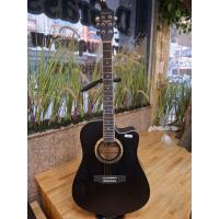 ราคา SALE กีตาร์โปร่ง สินค้าตัวโชว์ มีตำหนินิดหน่อย สินค้ามีจำนวนจำกัด รุ่น HR41 (สีดำ) (27667683397)