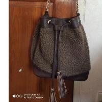 ราคา กระเป๋า ครอสบอดี้ ทรงขนมจีบ ขนแกะผสมหนัง สีน้ำตาล (5749749053)