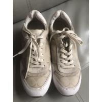 ราคา รองเท้าแบรนด์เนมแท้ Coach ✔️ มือสอง (11500248935)