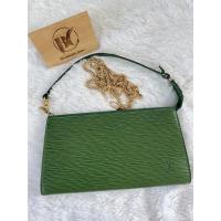 ราคา Louis Vuitton Pochette EPI (14279305770)