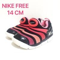 ราคา รองเท้าเด็ก Nike Free ทรงหนอน (2327997209)