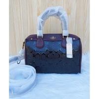 ราคา New Coach หมอน9นิ้ว พร้อมส่งแท้100% (628245928)