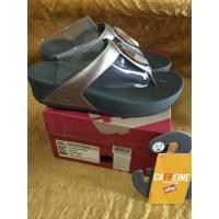 ราคา รองเท้า fitflop มือ2 สภาพ99% (62287836)