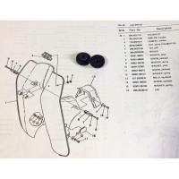 ราคา Yamaha U5 U7 Y80 Mate80 ลูกยางรองโลโก้บังลมหน้า แท้ จำนวน2ชิ้นตามรูป (40068442904)