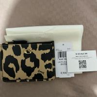 ราคา กระเป๋าสตางค์ CARDHOLDER แบรนด์เนม COACH ลายเสือ leopard แท้ จาก shop (26385034942)