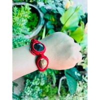 ราคา ข้อมือเบี้ยเเก้ พร้อมไหลเขียวน้ำพี้ (28285135129)