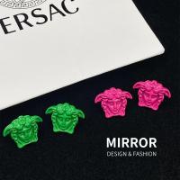 ราคา Versace Medusa หัวหูสตั๊ดหญิง/เหล็กไทเทเนียมหูสตั๊ดและสไตล์ย้อนยุคหูสตั๊ดหญิง 1213 (44062862527)