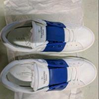 ราคา Valentino Open low-top Sneakers (861889060)
