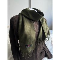 ราคา ผ้าพันคอ Balenciaga มือสอง แท้ สีเขียวขี้ม้า SB0005 (26858854475)