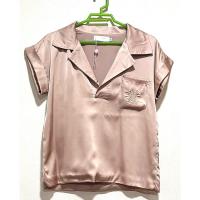 ราคา เสื้อแขนสั้นสีน้ำตาลทอง ป้าย LOLLIPOP ผ้าซาติน งานปักกระเป๋า อก 40 ยาว 23 นิ้ว (26841953248)