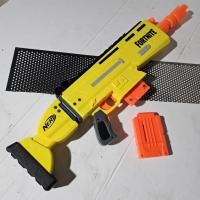 ราคา Fortnite AR-L Scar Nerf Elite Blaster Motorized เนิร์ฟ มือสองสภาพสวยตามรูปเหมาะกับอายุ6ปีขึ้นไป (28832510088)