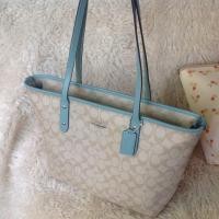 ราคา กระเป๋าสะพาย Coach ของแท้จาก USA CITY ZIP TOTE IN SIGNATURE CANVAS (COACH F58292) (1467063921)