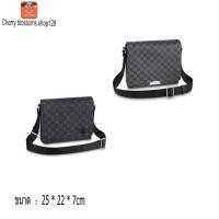 ราคา แท้ Louis Vuitton LV✅ กระเป๋าผู้ชาย กระเป๋าสะพาย DISTRICT กระเป๋า Messenger (18188374767)