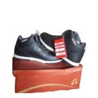 Ardiles Bombardier Sneakers
