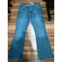 ราคา กางเกงยีนส์ Levi's518 Super Low boot cut Made in MEXICOเอว30" สะโพก38" ยาว39" เป้า 9"เลขกระดุม273 ผ้ายืดคะ (44402878817)