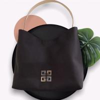ราคา กระเป๋า GIVENCHY VINTAGE JAPAN SHOULDER BAG แท้ (12453814871)