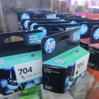 ราคา ตลับหมึกอิงค์เจ็ท HP 704 ดำและ สี. (25711345568)