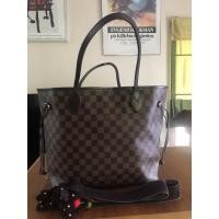 ราคา กระเป๋าสะพาย Louis Vuitton แท้ % (9106922809)