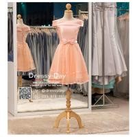 ราคา ชุดราตรีสั้น ชุดเดรสออกงาน ชุดแซกสีโอรส สีพีช เปิดไหล่มีแขน โบว์ประดับเอว ด้านหลังเป็นคลอเส็ท BB044-ORS (23400916106)