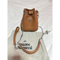 ราคา vivienne westwood bag (42311394509)