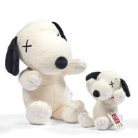 ราคา ( NEW RARE ) ตุ๊กตา KAWS x Uniqlo x Peanuts Snoopy Plush Limited edition ลิขสิทธิ์แท้ From Japan (26604301894)