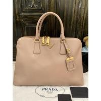 ราคา Used Prada BL0812 Saffiano Lux Cammeo Handle Bag (4183272531)