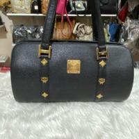 ราคา กระเป๋าmcm ของแท้ มือ2 สะพายไหล่ อะไหล่ยังทองสวย ฐาน11นิ้ว (4236386241)