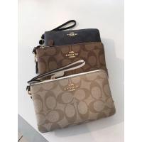 ราคา ของแท้!! พร้อมส่งในไทย!! Coach คล้องมือ 2 ซิป Size S (820642950)