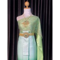 ราคา ชุดไทยสีเขียว ชุดไทยสไบ ชุดไทยสวยๆ ไล่สี ผ้าถุง แต่งงาน (28841307592)