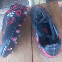 ราคา รองเท้าฟุตบอลมือสองเบอร์ 42 (41870882927)