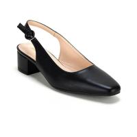 ราคา Bata รองเท้าส้นสูงแบบรัดส้น มือสอง กล่องอยู่ครบ สภาพใหม่ (26905324925)