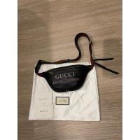 ราคา สินค้ามือสอง Used Gucci belt bag mini 2019 ของแท้ สีดำ รุ่นฮิตตลอดกาล ใช้ได้ทั้งหญิงและชายค่ะ (17879811513)